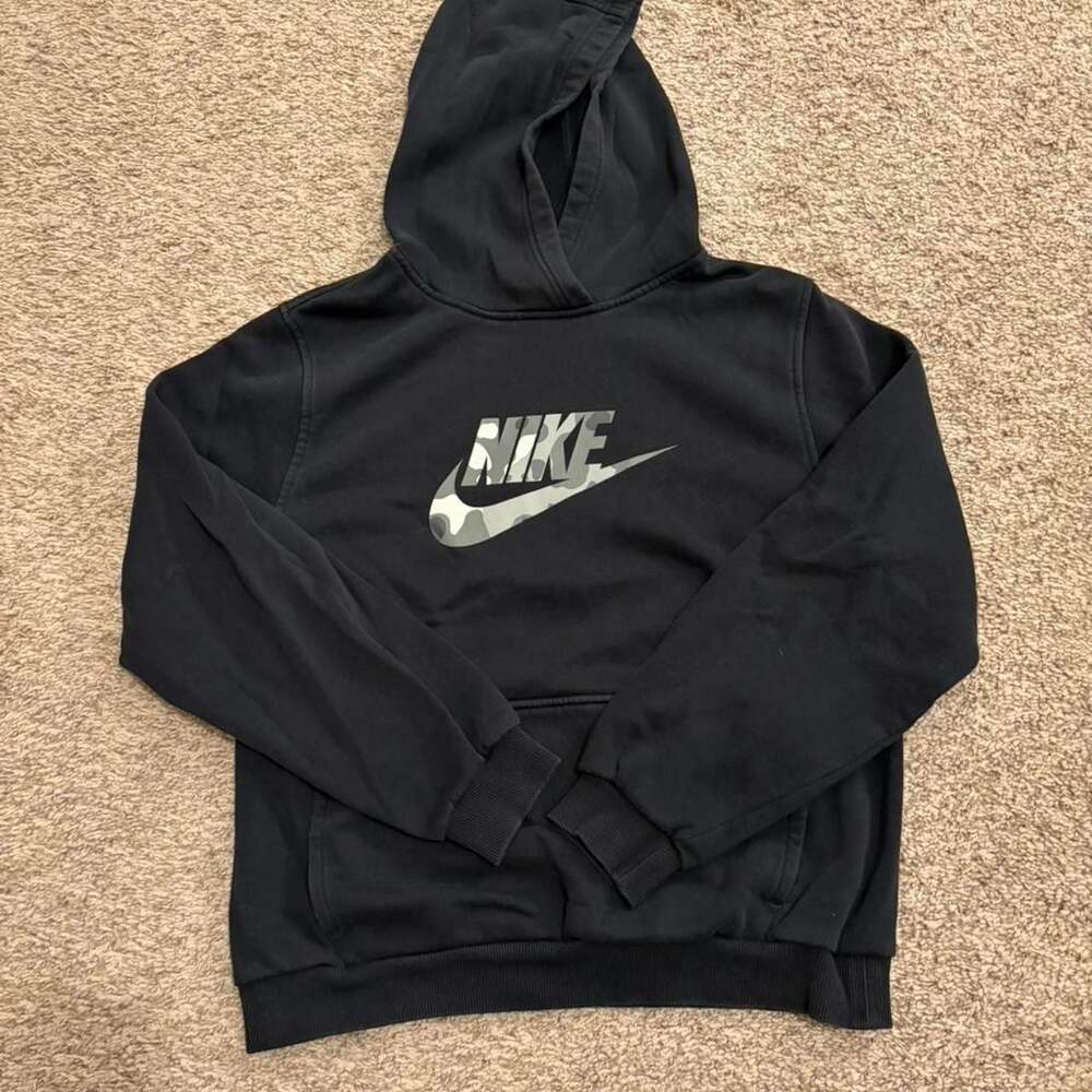 Nike Black Camo Logo Pullover Hoodie, Youth Size XL